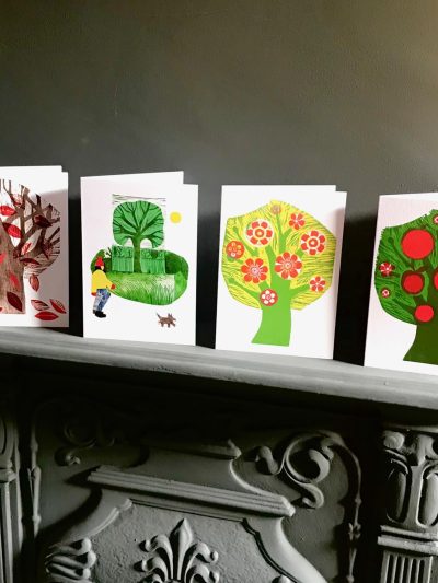 Set of 4 tree greeting cards.